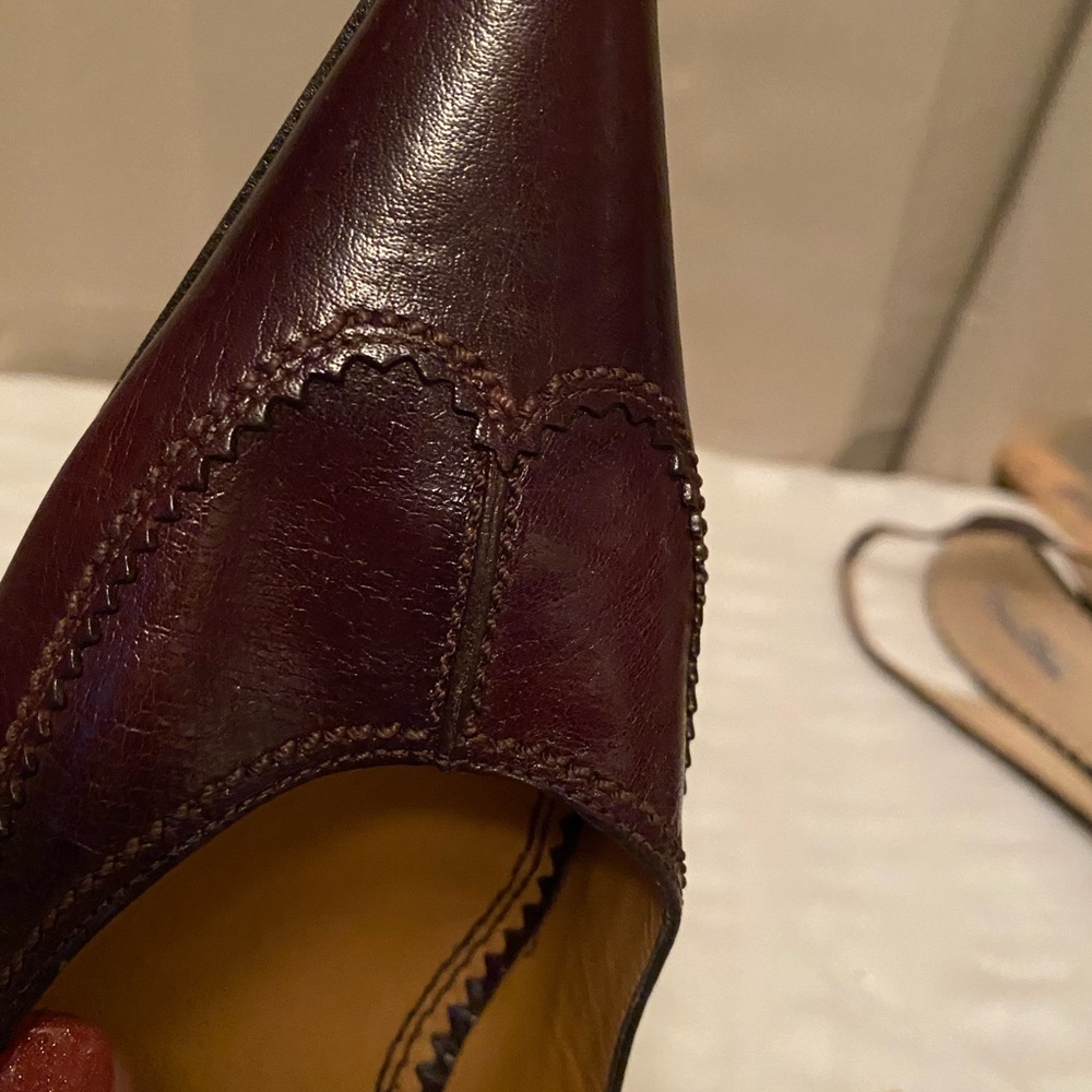 Yves St Laurant dark brown leather  pumps - Picture 7 of 12